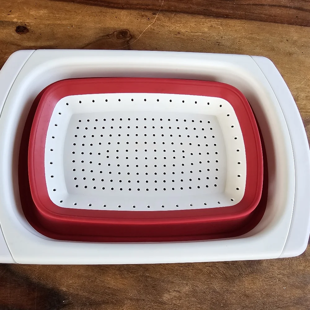 Large Sink Strainer Collander  Collaspible Expandable Handles White And Red